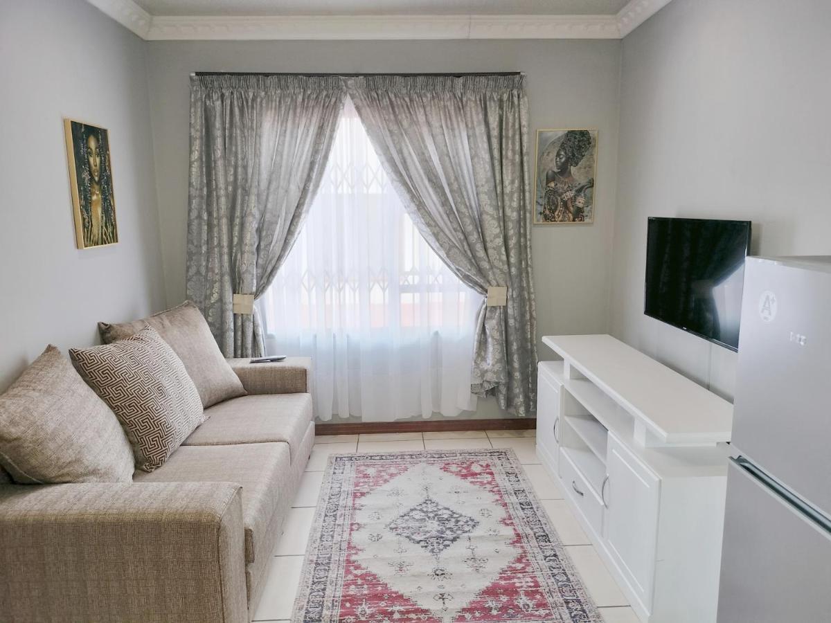 Sunrise Guesthouse Pretoria-Noord Extérieur photo